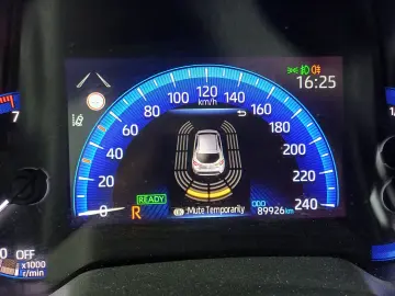 Toyota Corolla Hybrid 1,8L 122CP Automat