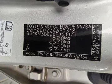 Toyota Corolla Hybrid 1,8L 122CP Automat