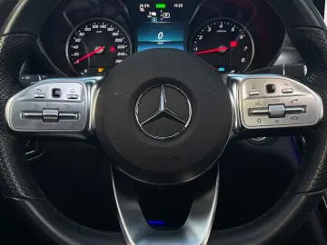 GLC 300 e 4Matic AMG-LINE*PANO*R-KAM*LEDER*20´Z