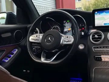 GLC 300 e 4Matic AMG-LINE*PANO*R-KAM*LEDER*20´Z