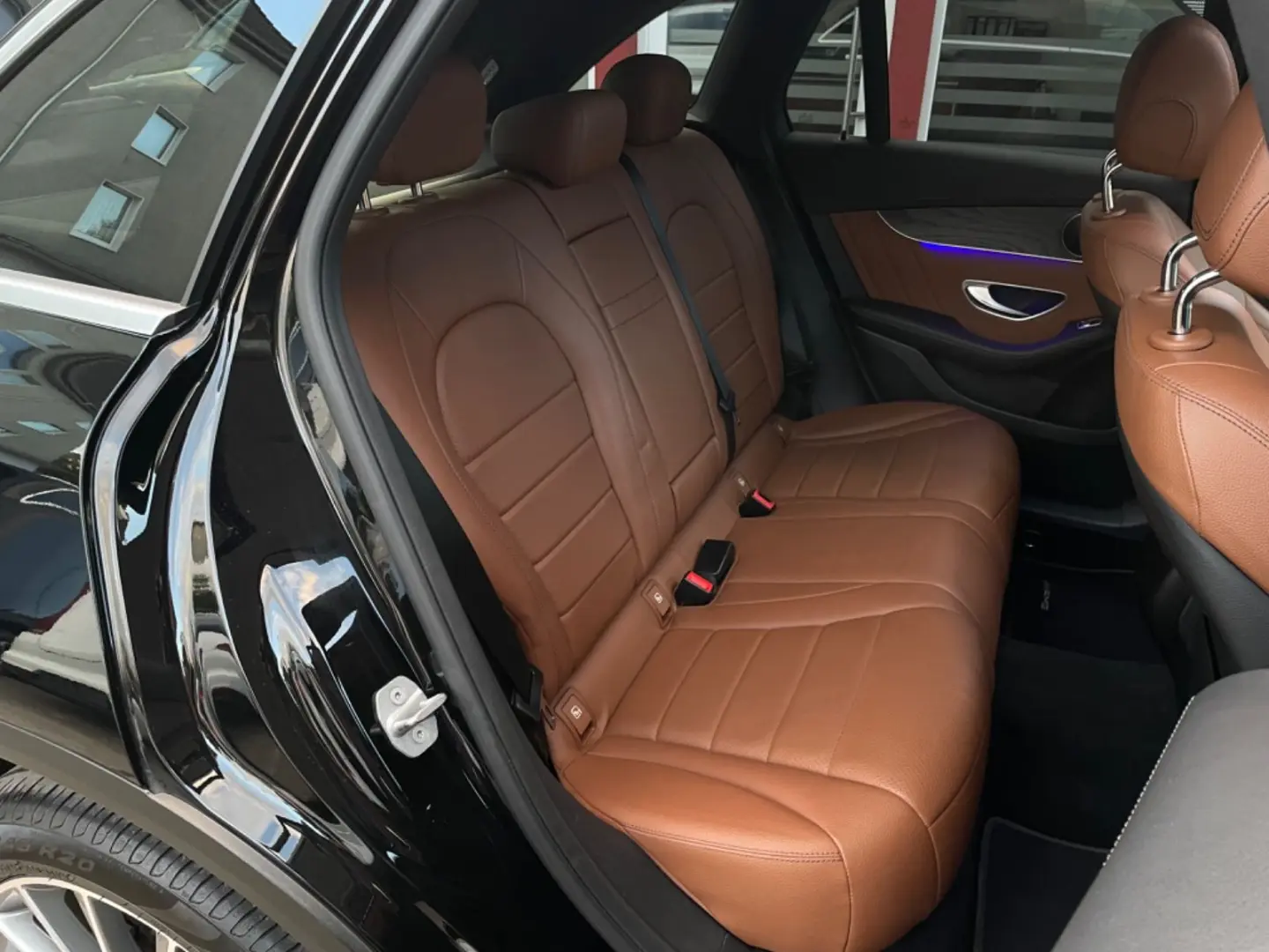 GLC 300 e 4Matic AMG-LINE*PANO*R-KAM*LEDER*20´Z