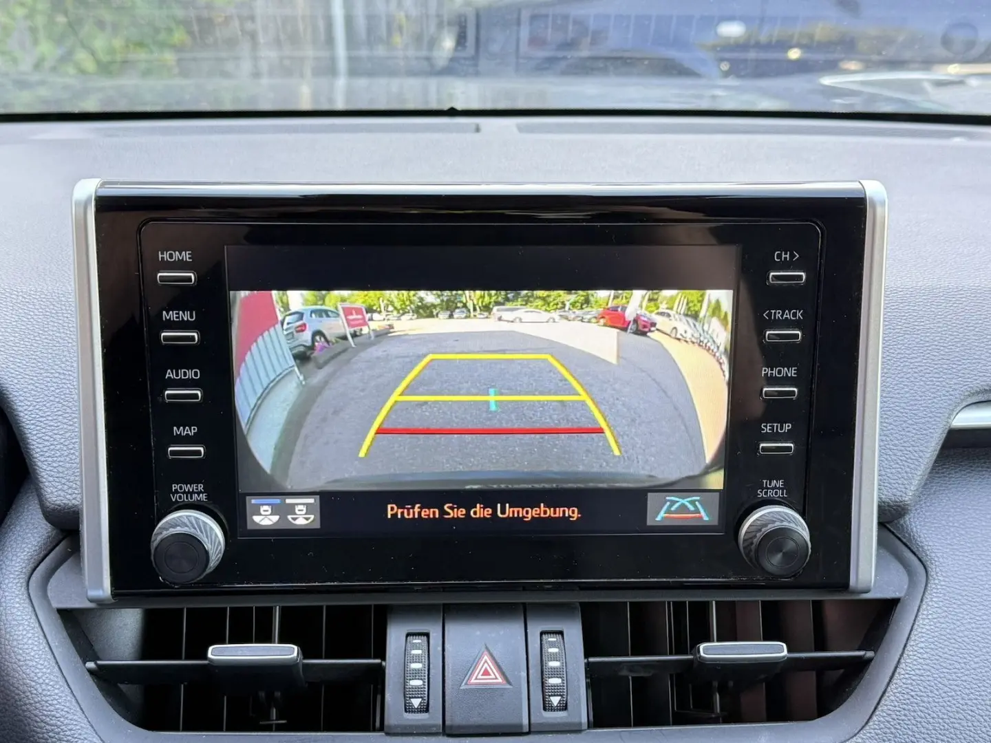 RAV 4 HYBRID TEAM DEUTSCHLAND/TECHNIK-PAKET/DAB