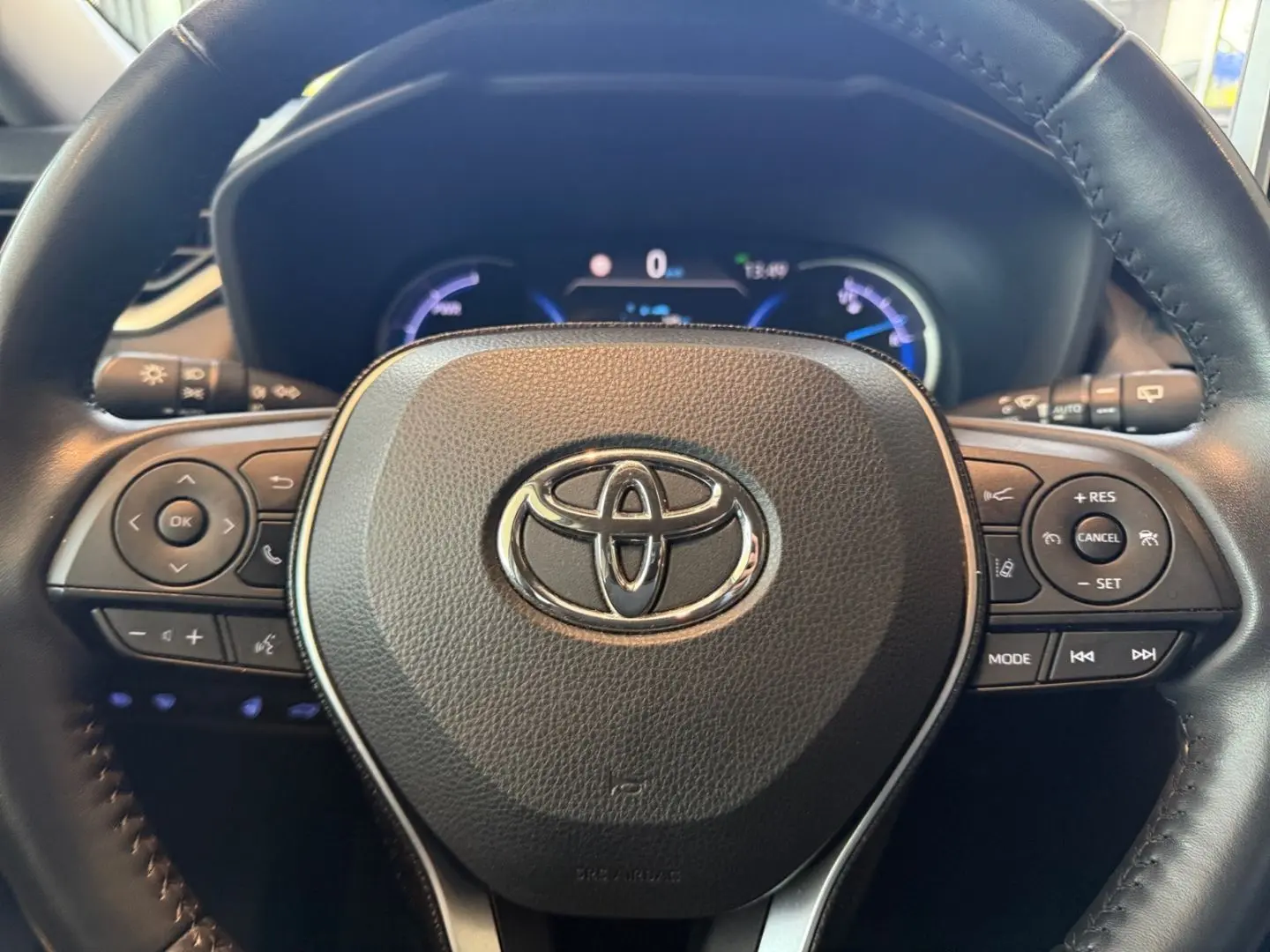 RAV 4 2.5 4x2 Hybrid Team D *LED*ACC*el Heck*TWA