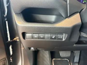 RAV 4 2.5 4x2 Hybrid Team D *LED*ACC*el Heck*TWA