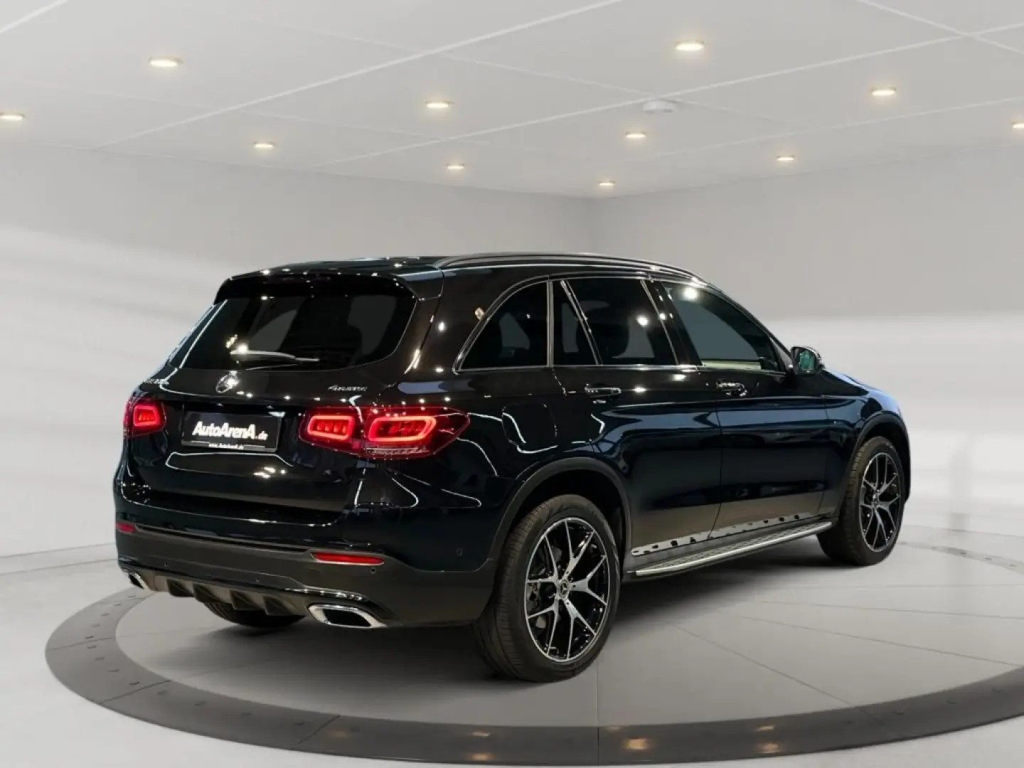 GLC 300 e 4matic AMG +MBUX+Wide+Navi+Burm+HUD+LM