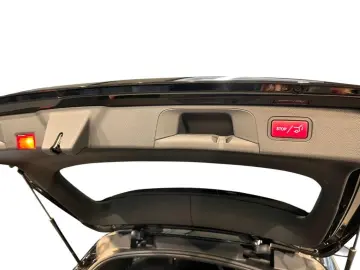 GLC 300 e 4matic AMG +MBUX+Wide+Navi+Burm+HUD+LM