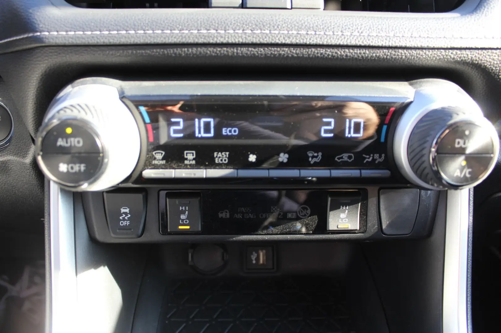 RAV 4 RAV4 Hybrid 4x2 Team Deutschland