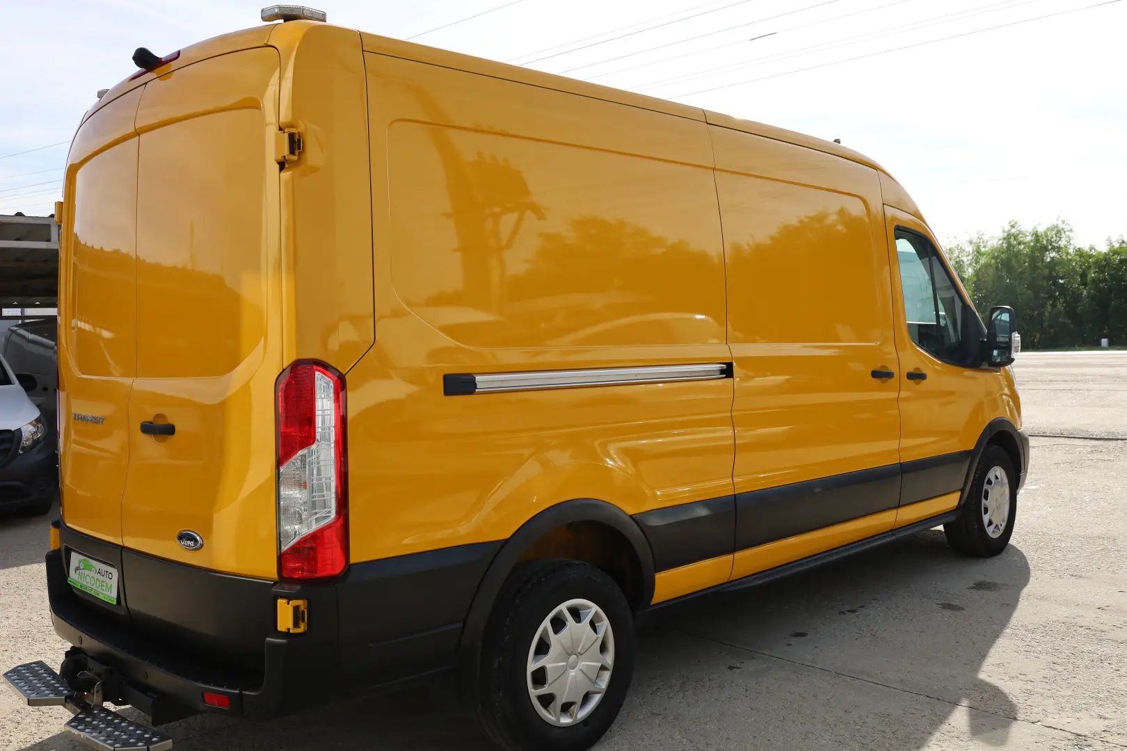 Ford Transit L3H2 2.0 130cp