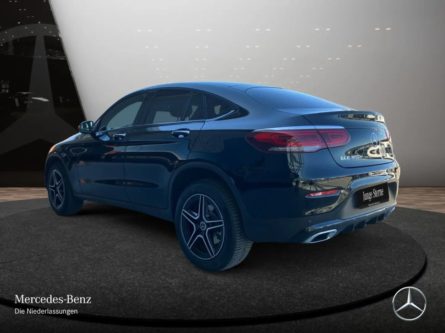 GLC 300 e 4M AMG/Night/DigiDispl/Burmest/Distr