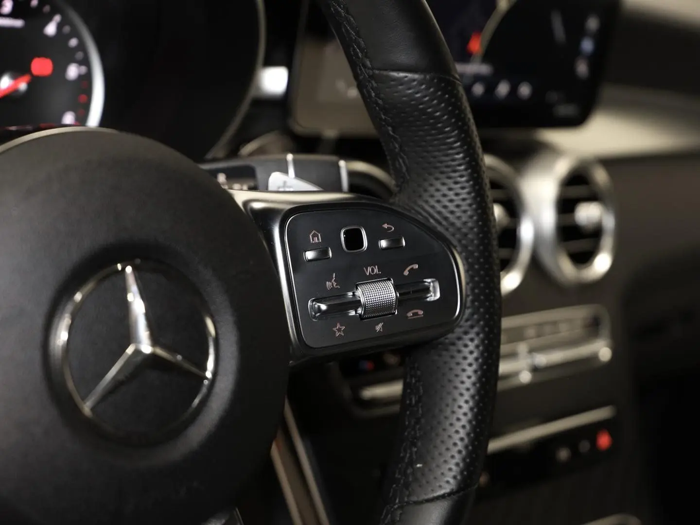 GLC 220 d 4M Coupé AMG Rückfahrkamera LED AHK