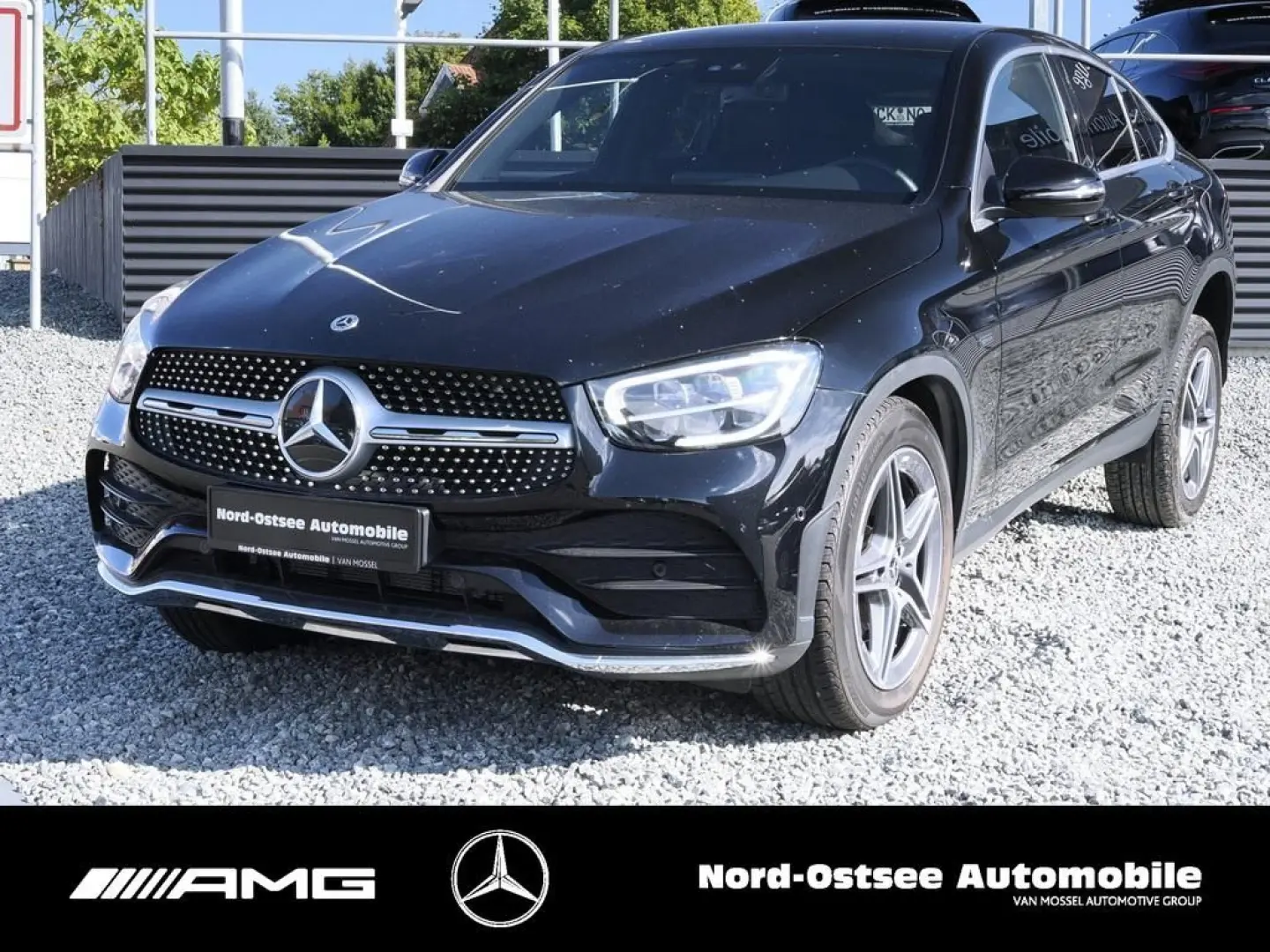 GLC 300 e 4M COUPÉ AMG SPUR TOTWINKEL BURMESTER