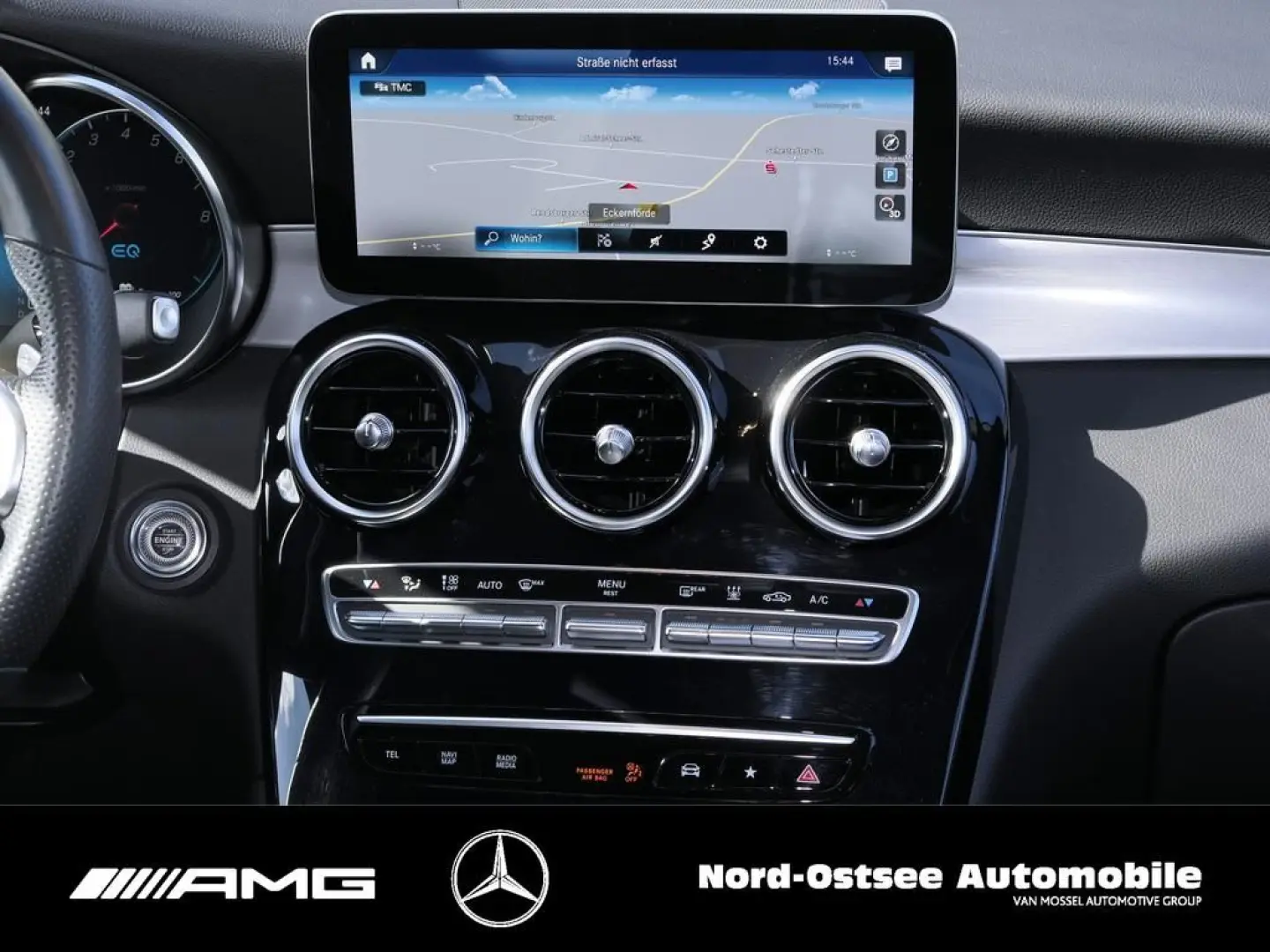 GLC 300 e 4M COUPÉ AMG SPUR TOTWINKEL BURMESTER