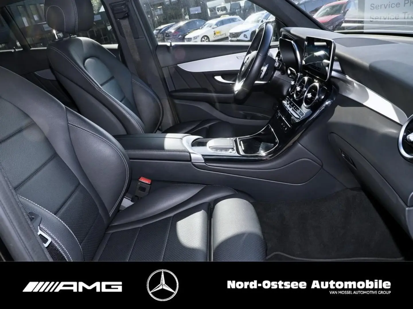 GLC 300 e 4M COUPÉ AMG SPUR TOTWINKEL BURMESTER