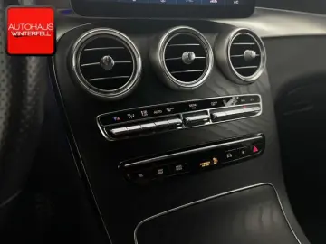 GLC 300 de Coupe 4M AMG AIR-BODY+AHK+TRITTBRETT+