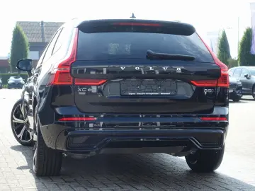 XC60 Ultra Dark B5 AWD/Four-C/360°Cam/Massage