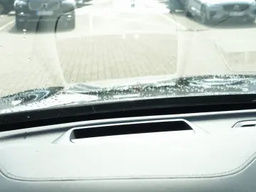 XC60 Ultra Dark B5 AWD/Four-C/360°Cam/Massage
