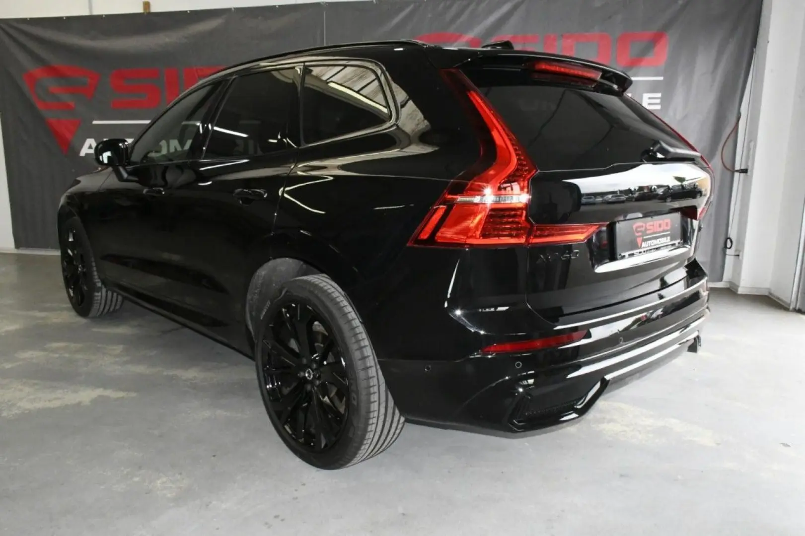 XC60 Ultim. Black AWD ACC*B&W*HuD*360*PAN*MASSAG