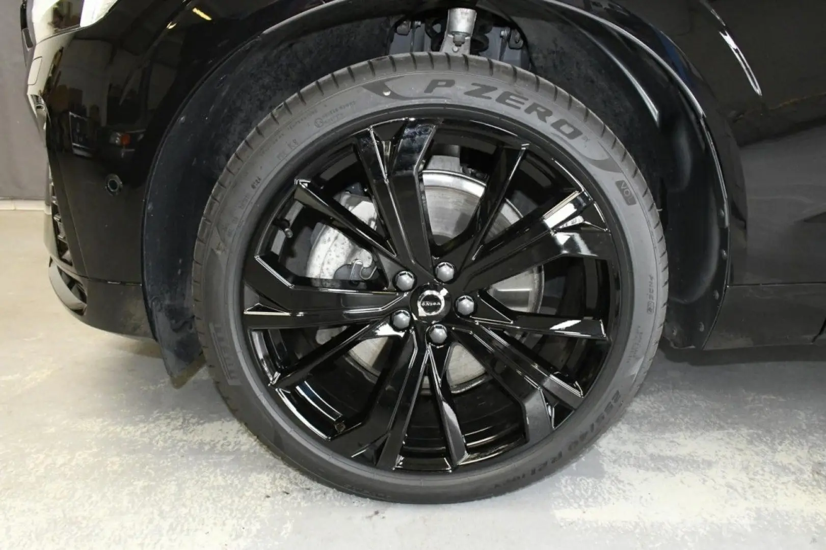 XC60 Ultim. Black AWD ACC*B&W*HuD*360*PAN*MASSAG