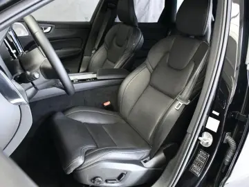 XC60 Ultim. Black AWD ACC*B&W*HuD*360*PAN*MASSAG