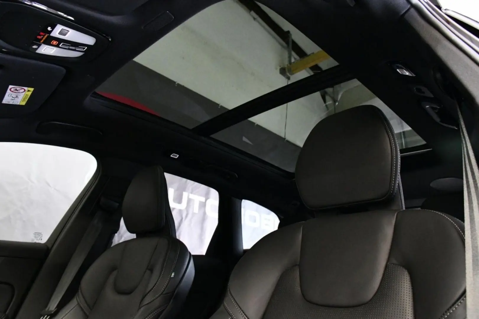 XC60 Ultim. Black AWD ACC*B&W*HuD*360*PAN*MASSAG