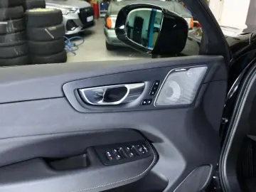 XC60 Ultim. Black AWD ACC*B&W*HuD*360*PAN*MASSAG