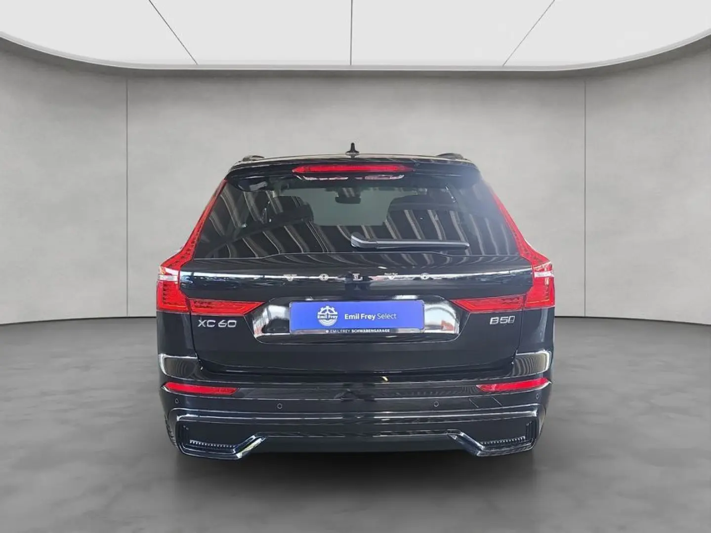 XC60 B5 B AWD Plus Dark
