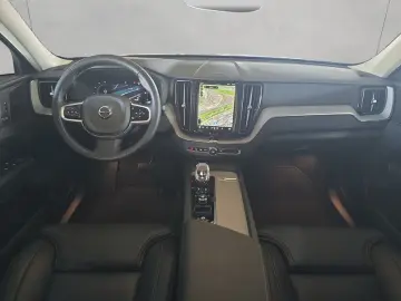 XC60 B5 B AWD Plus Dark
