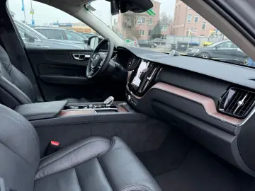 XC60 B5 AWD Ultra Dark Luftfahrwerk Bowers & Wil