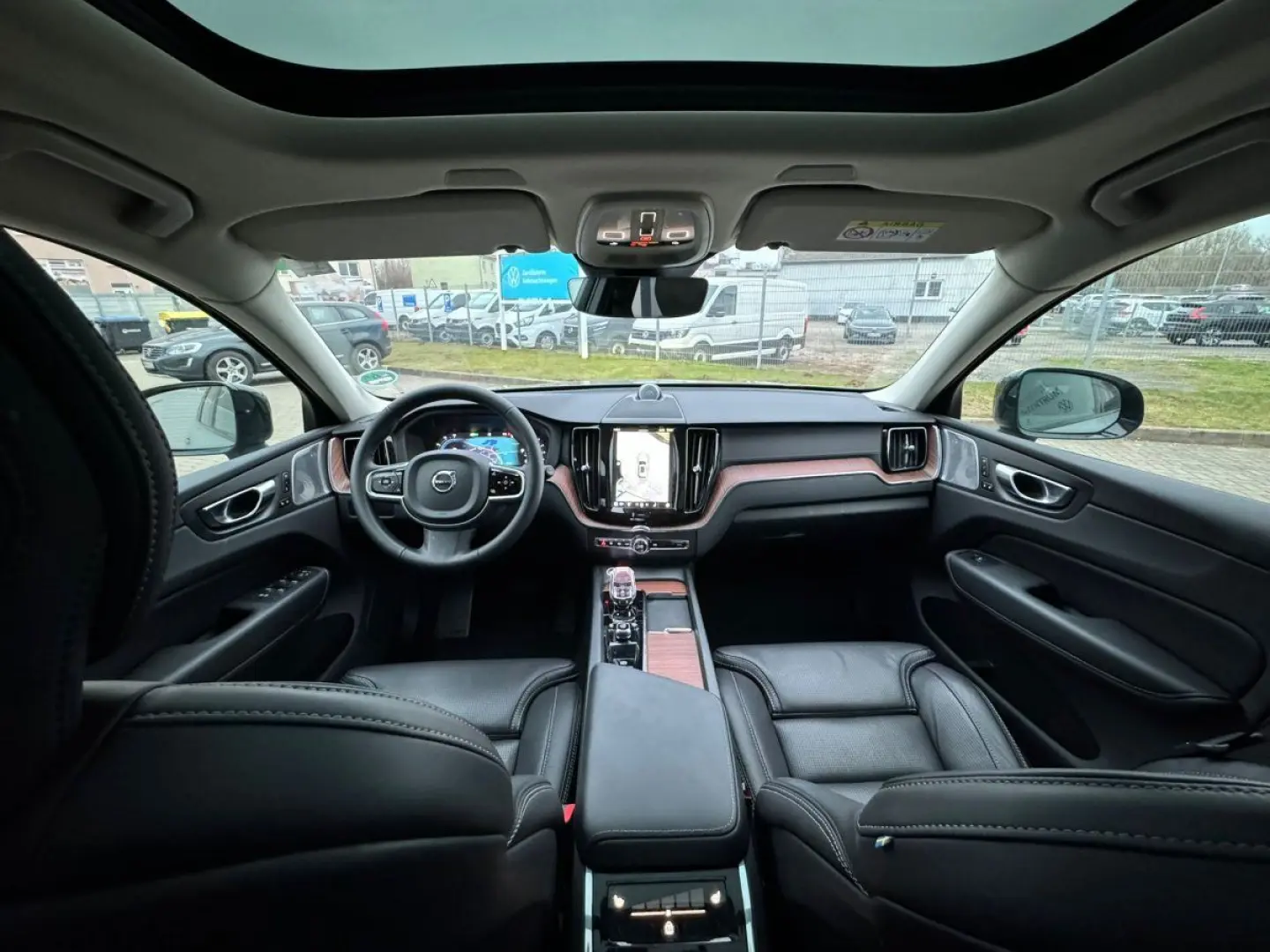 XC60 B5 AWD Ultra Dark Luftfahrwerk Bowers & Wil
