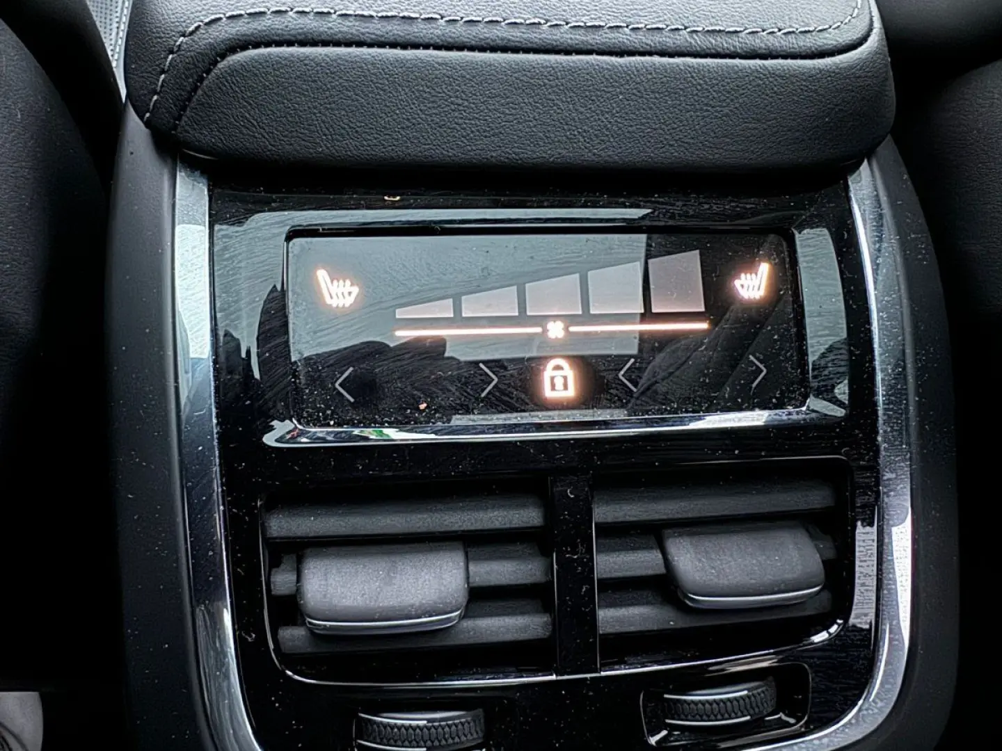 XC60 B5 AWD Ultra Dark Luftfahrwerk Bowers & Wil