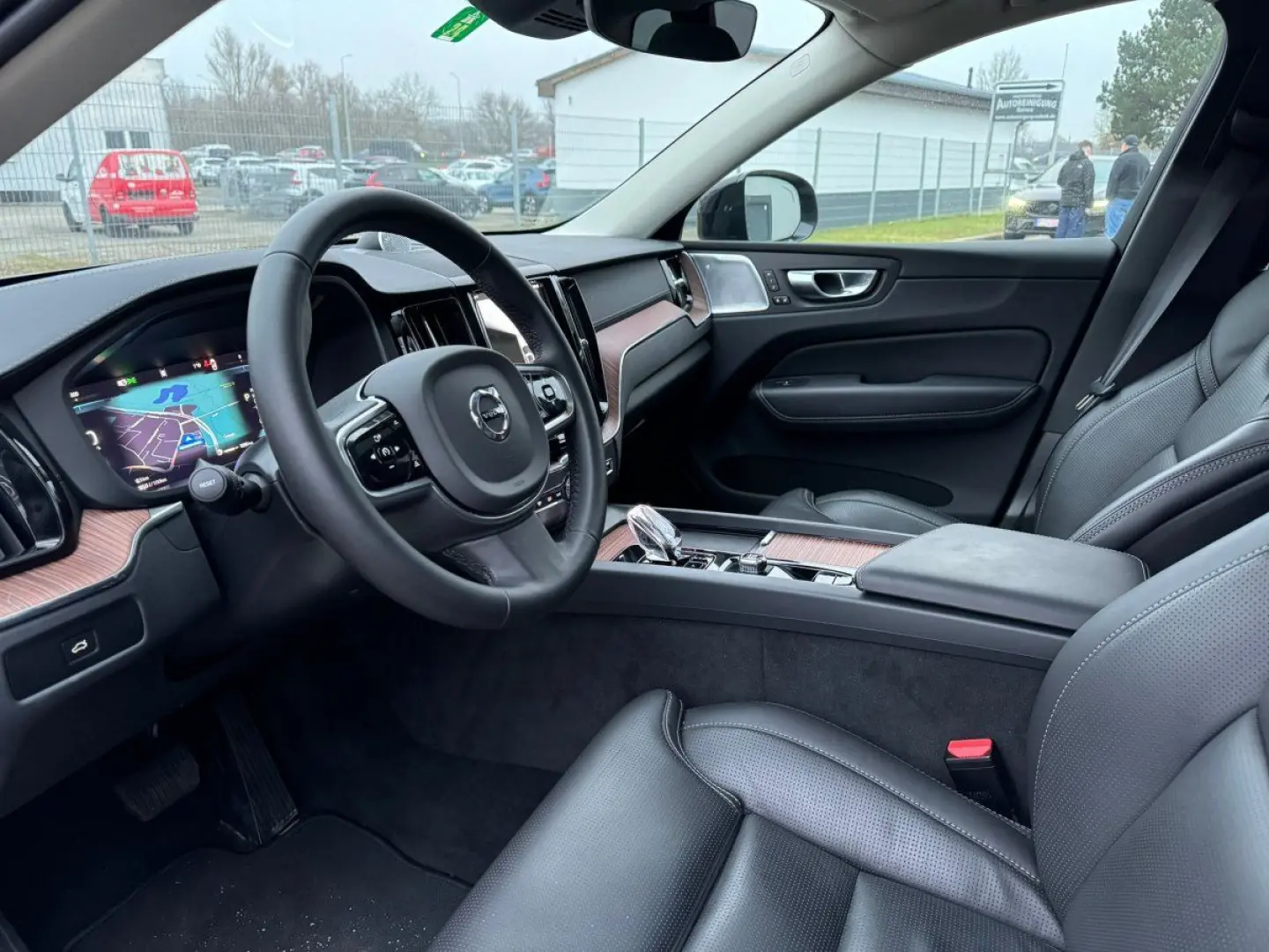 XC60 B5 AWD Ultra Dark Luftfahrwerk Bowers & Wil