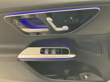 GLC 220 d 4M EDITION AMG-Line+Night+AHK+DISTRON