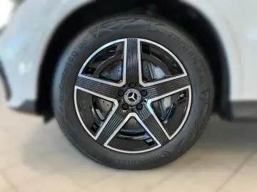 GLC 220 d 4M EDITION AMG-Line+Night+AHK+DISTRON