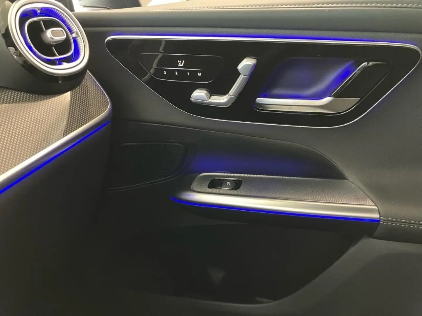 GLC 220 d 4M EDITION AMG-Line+Night+AHK+DISTRON