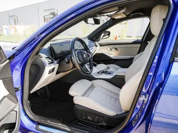 BMW Seria 3 320d xDrive AT MHEV