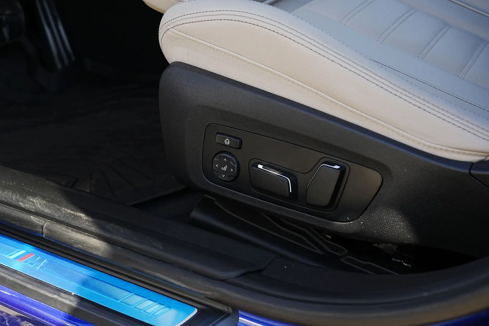 BMW Seria 3 320d xDrive AT MHEV