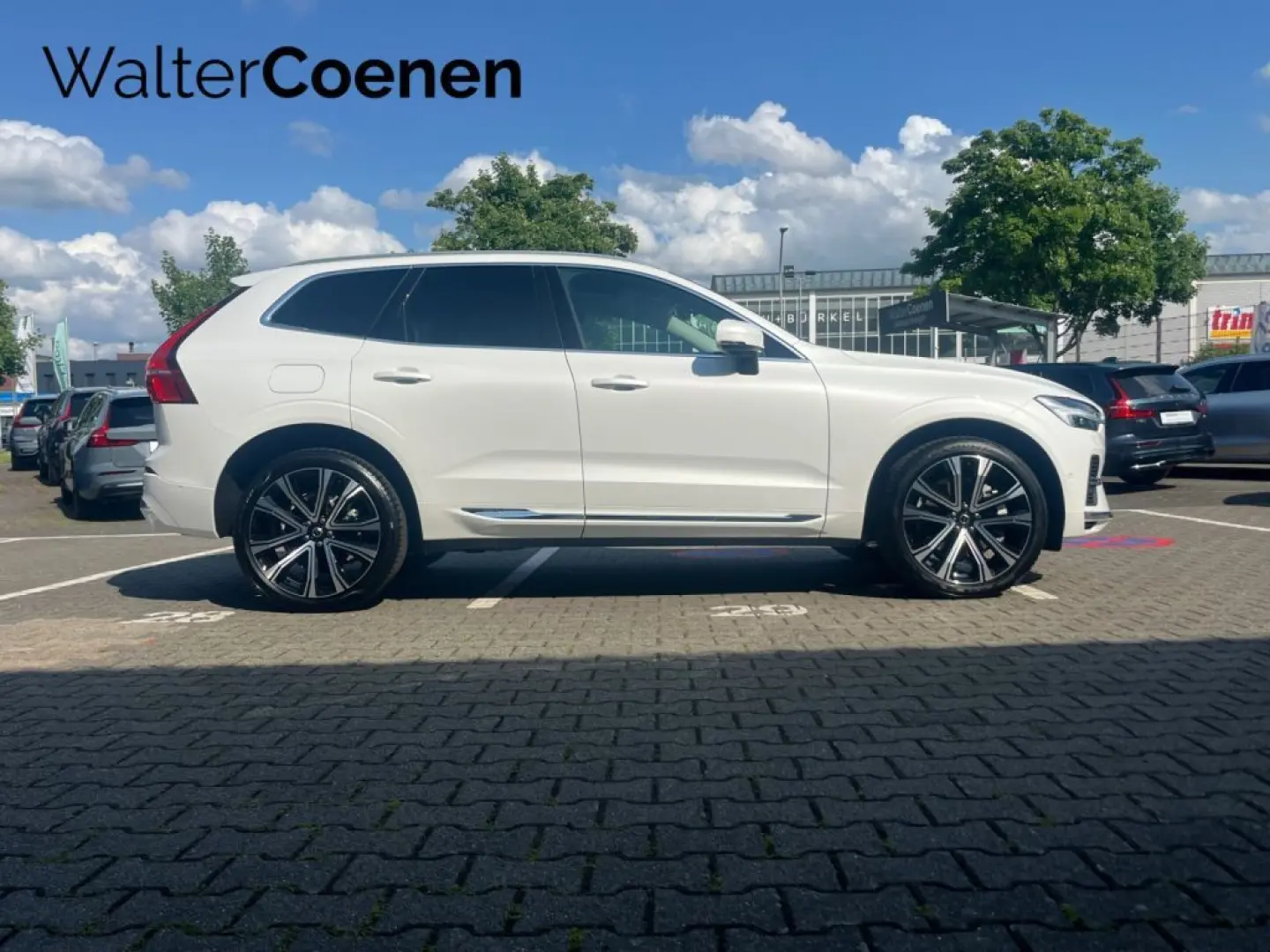 XC60 T8 AWD Sitzbelüftung+360'Kam+Memory+PA+PDC