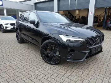 XC60 Black Edition Ultra T8 AWD/Massage/Pano/CAM