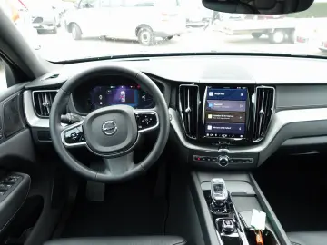 XC60 Black Edition Ultra T8 AWD/Massage/Pano/CAM
