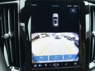 XC60 Black Edition Ultra T8 AWD/Massage/Pano/CAM