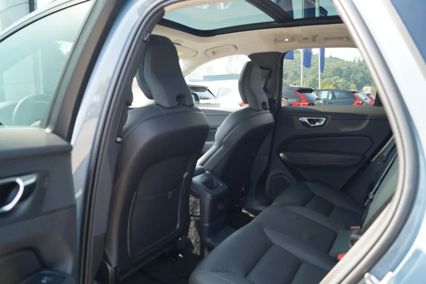 XC60 T8 AWD PlugIn Hybrid Plus Dark Aut/360°/20