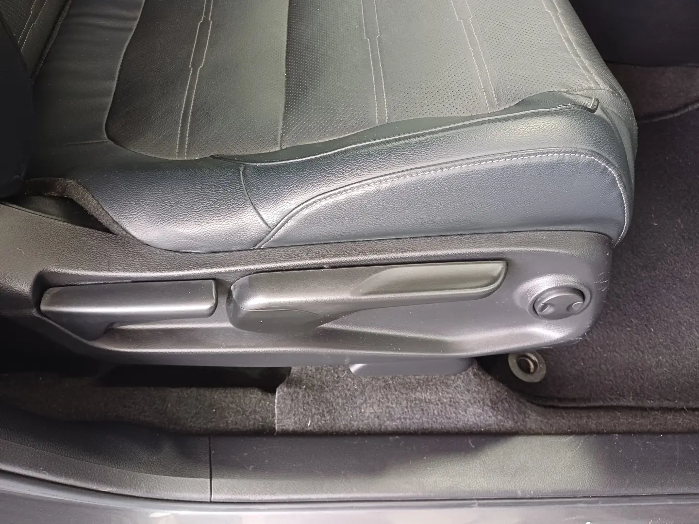 Honda CR-V 2.0i Hybrid 184CP 4×4 Automat