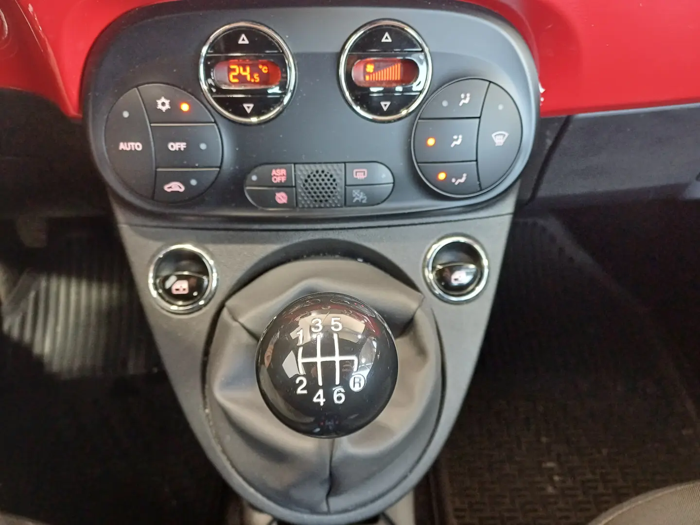 Fiat Cinquecento Young 1.0L 70CP