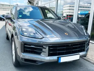 Porsche Cayenne /Panorama/Cameră