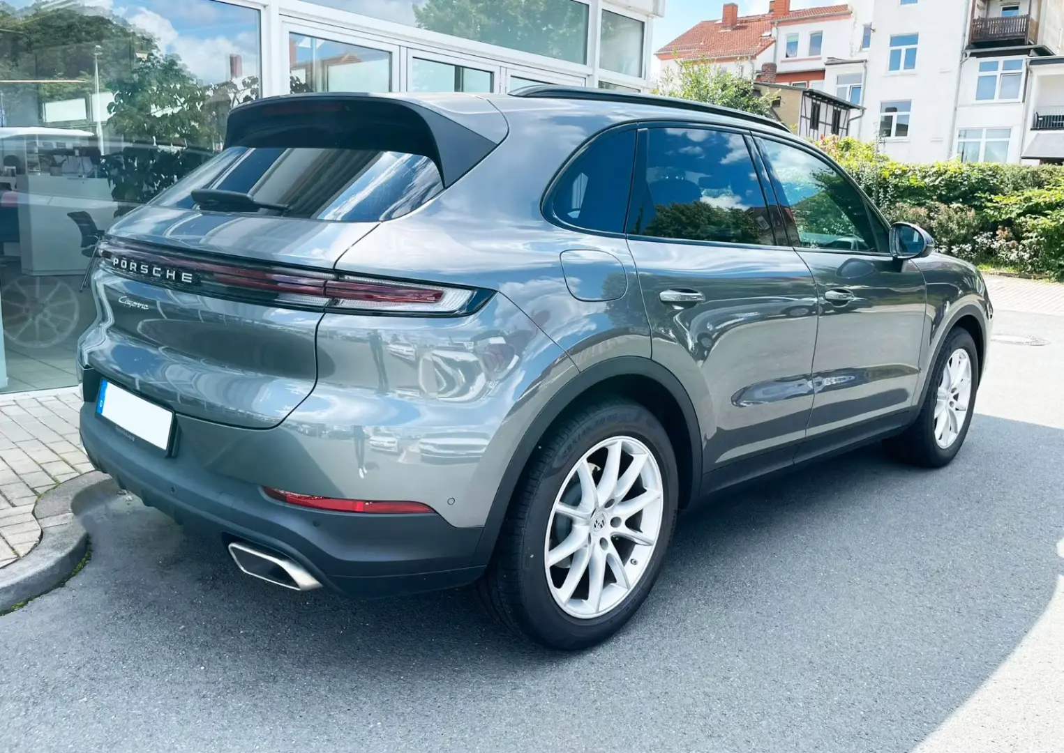 Porsche Cayenne /Panorama/Cameră