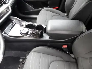 Sportage Vision 4WD Mild-Hybrid Navi Digitales C