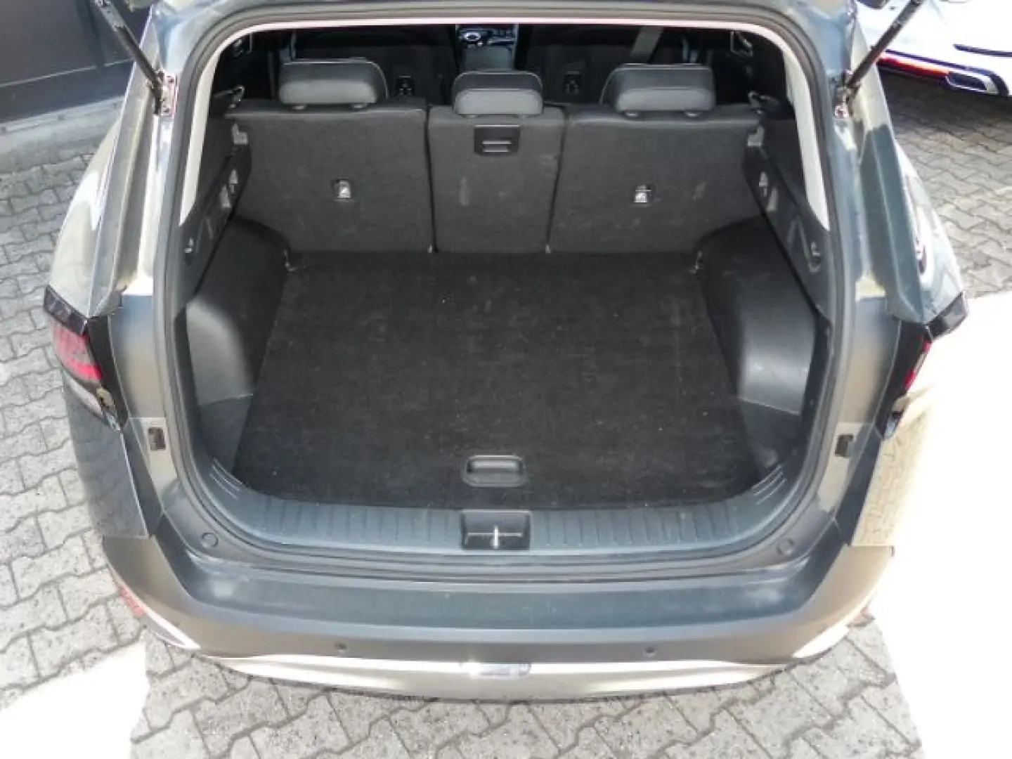 Sportage Vision 4WD Mild-Hybrid Navi Digitales C