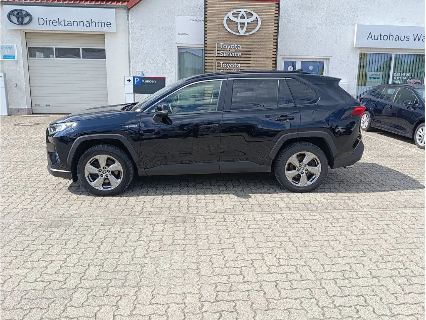 RAV4 2.5 Hybrid 4x4 Team Deutschland