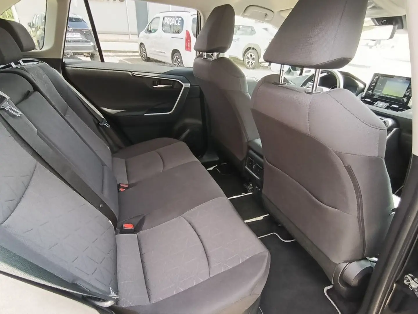 RAV4 2.5 Hybrid 4x4 Team Deutschland