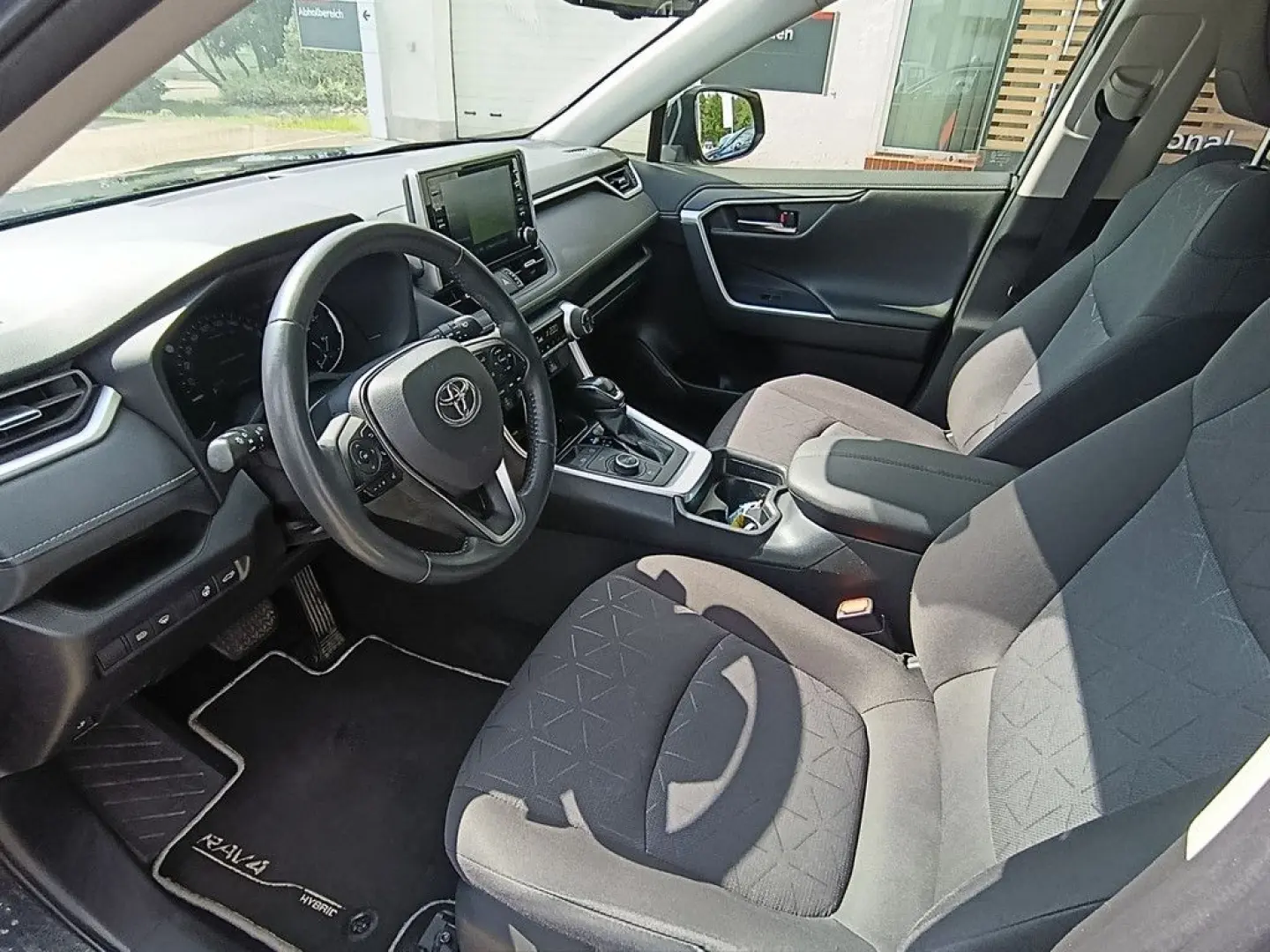 RAV4 2.5 Hybrid 4x4 Team Deutschland